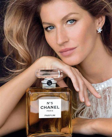 chanel werbung parfum|Chanel fragrance 5.